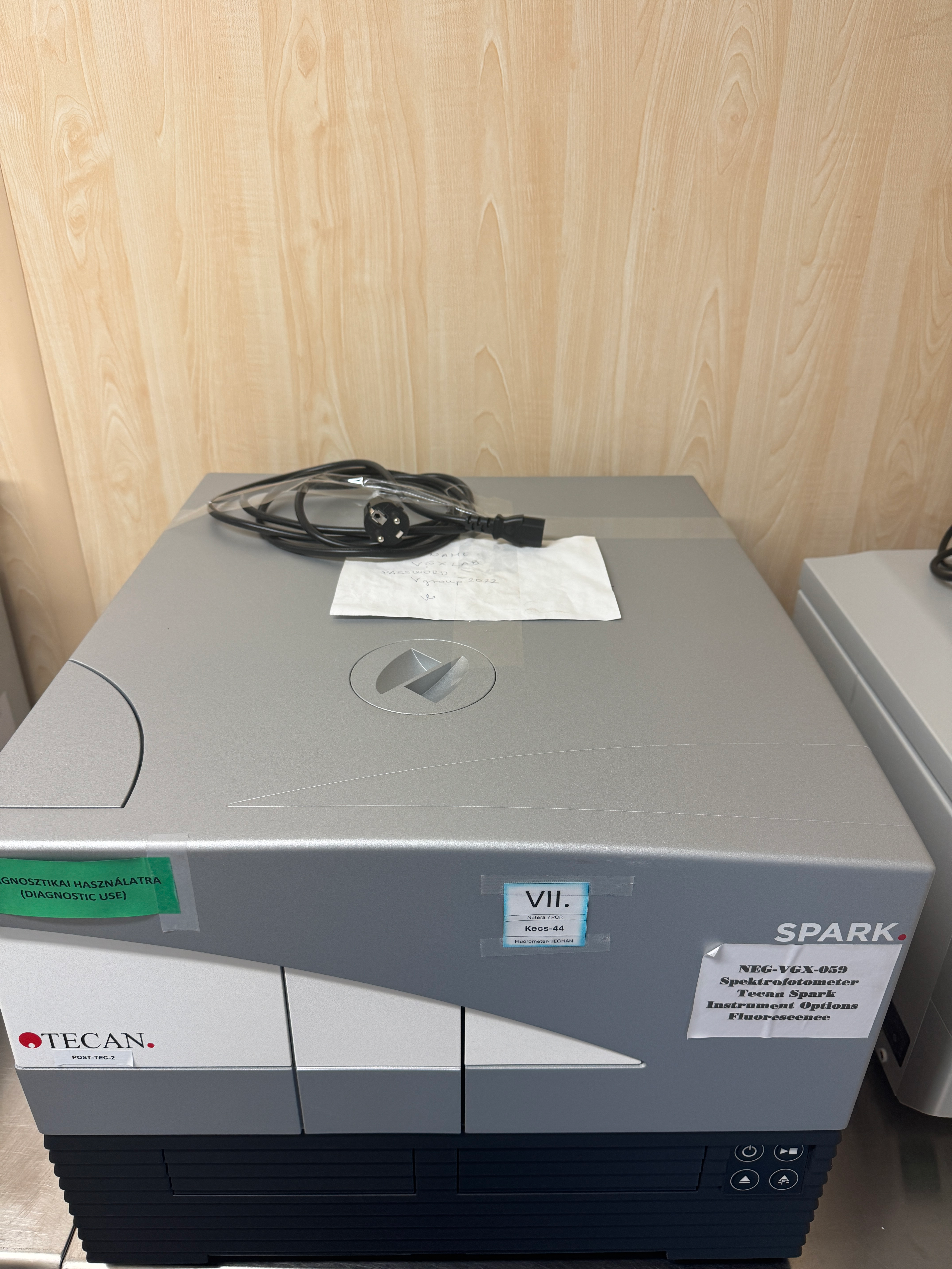 Spark Instrument Options Fluorescence